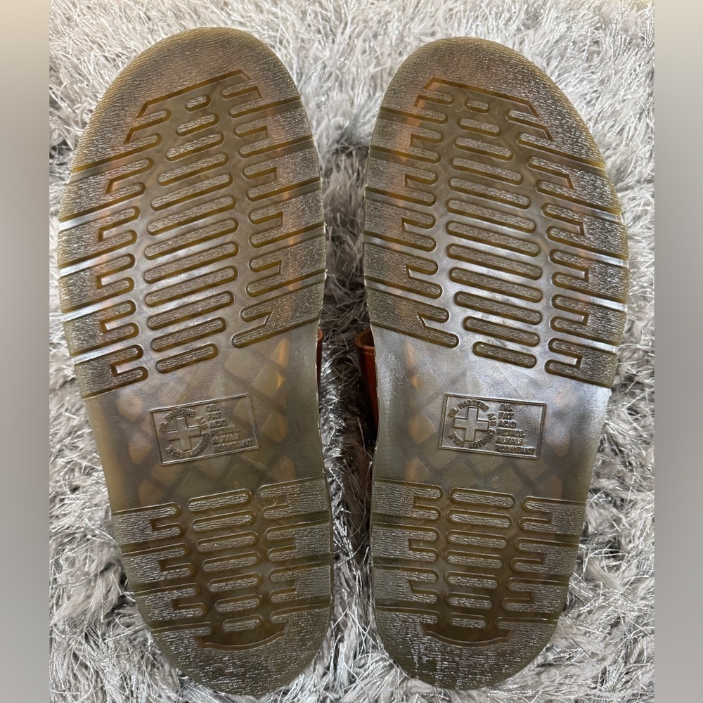 NWOT Dr. Martens Josef Sandals - Picture 8 of 10